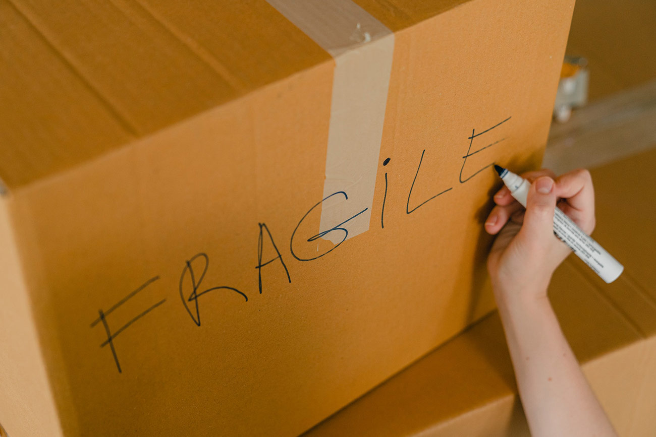Labeling Fragile Items with A Marker